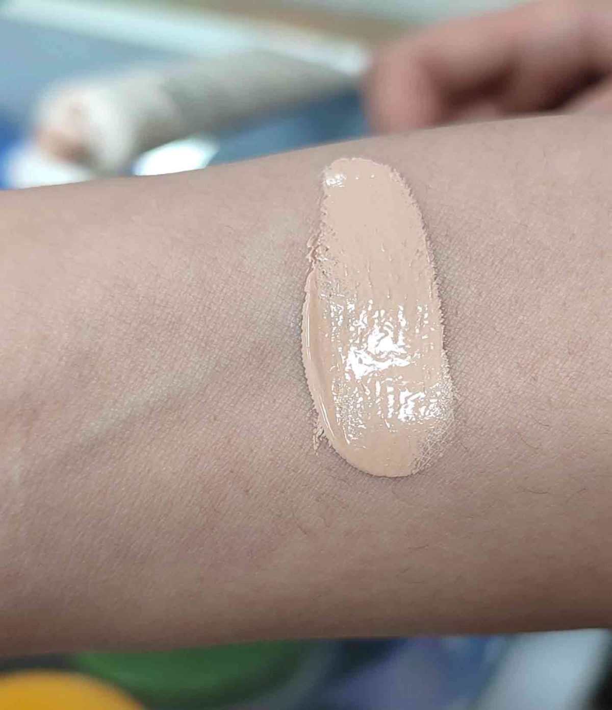 ضدآفتاب رنگی ماینودرم Mineaderm بژ روشن 50 میلی